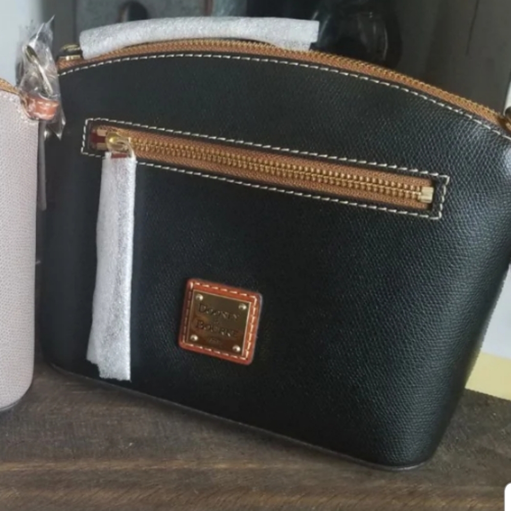 Dooney & Bourke Claremont crossbody